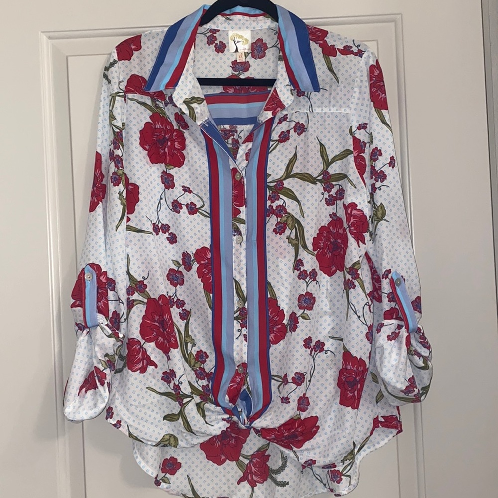 Women’s blouse